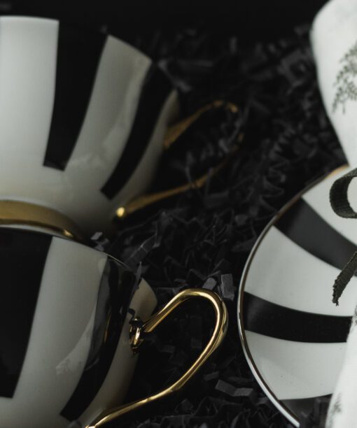 Alternative view of Keraminių puodelių ir stalo servetėlių rinkinys