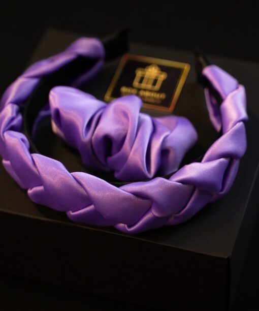 Violetinės spalvos plaukų segtukas