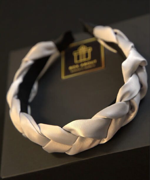 Pilkos spalvos plaukų lankelis