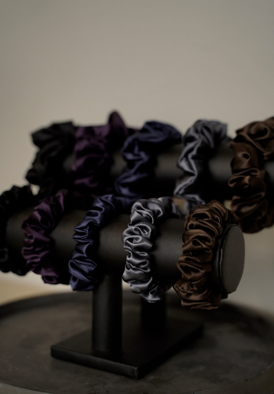 Šilkinė gumytė plaukams - Image 7