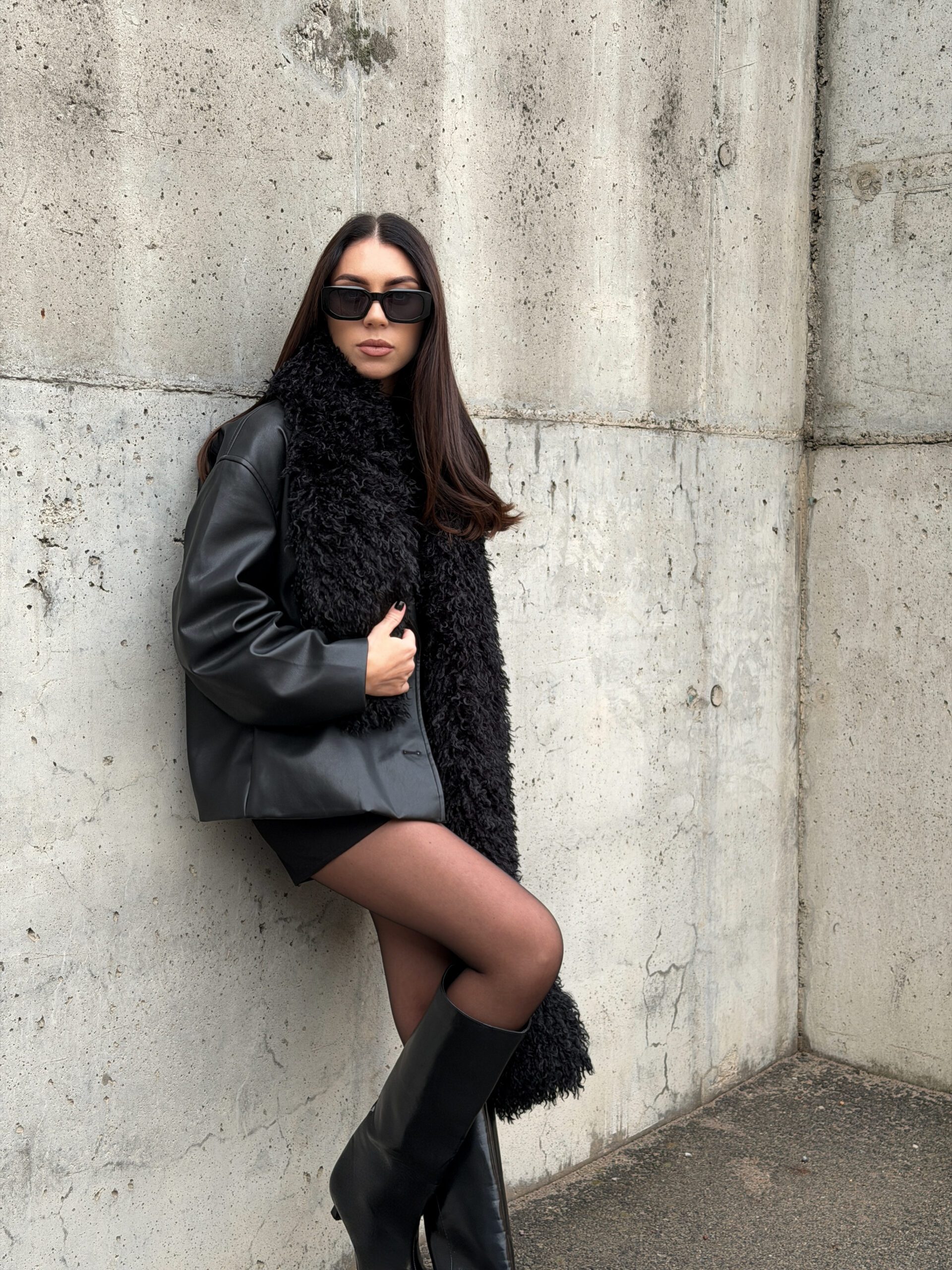 Dirbtinio puraus kailio šalikas