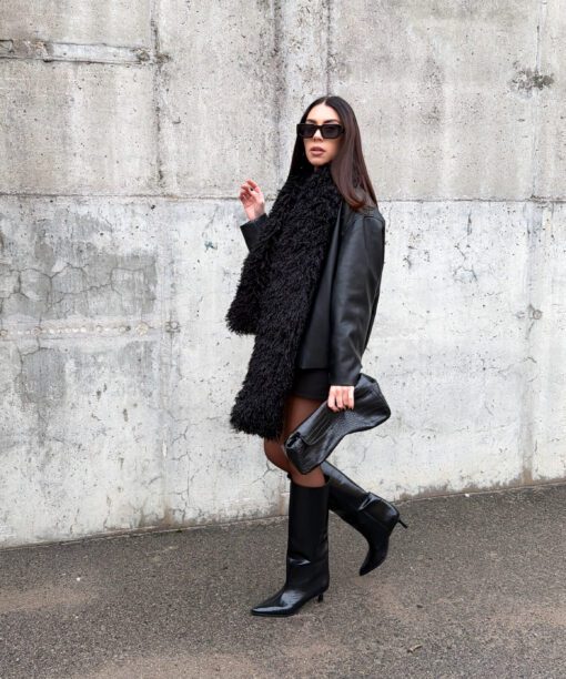 Alternative view of Dirbtinio kailio šalikas